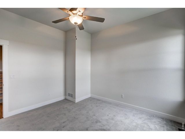 4204 Trapper Lake Dr, Loveland, CO 80538