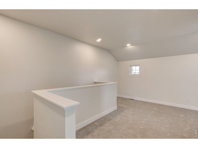 4204 Trapper Lake Dr, Loveland, CO 80538