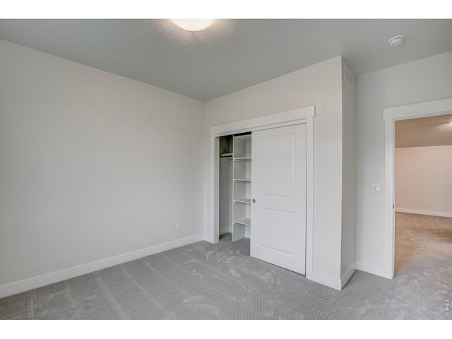 4204 Trapper Lake Dr, Loveland, CO 80538