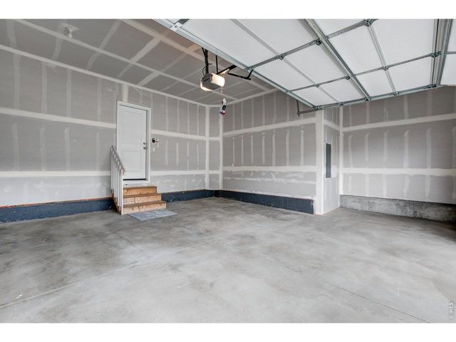 4204 Trapper Lake Dr, Loveland, CO 80538