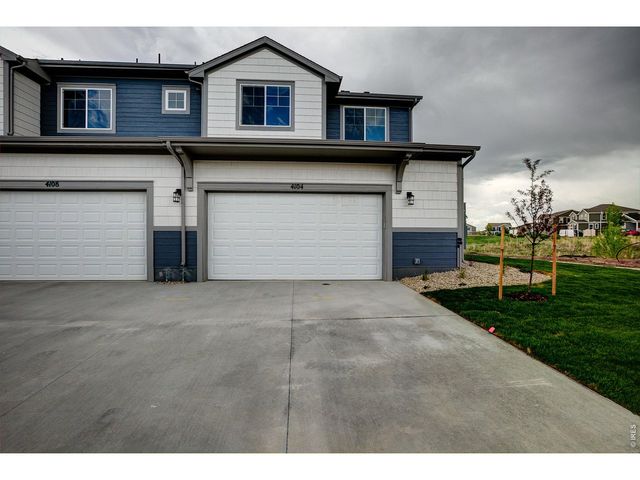 4204 Trapper Lake Dr, Loveland, CO 80538