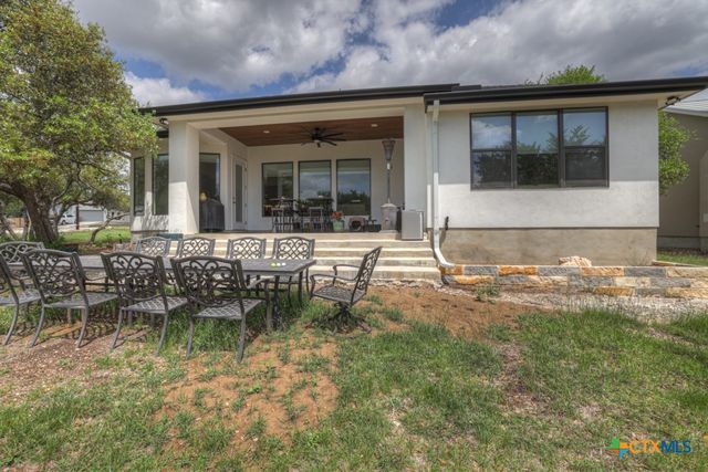 105 N John Bird, Blanco, TX 78606