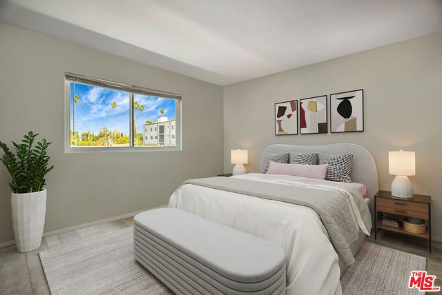 7100 Balboa Boulevard 702, Van Nuys, CA 91406