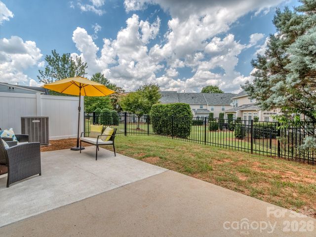 4354 Park South Station Boulevard, Charlotte, NC 28210
