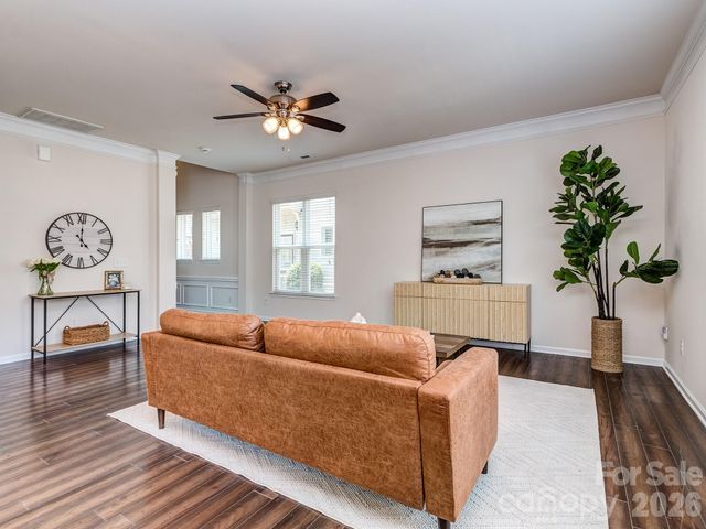 4354 Park South Station Boulevard, Charlotte, NC 28210