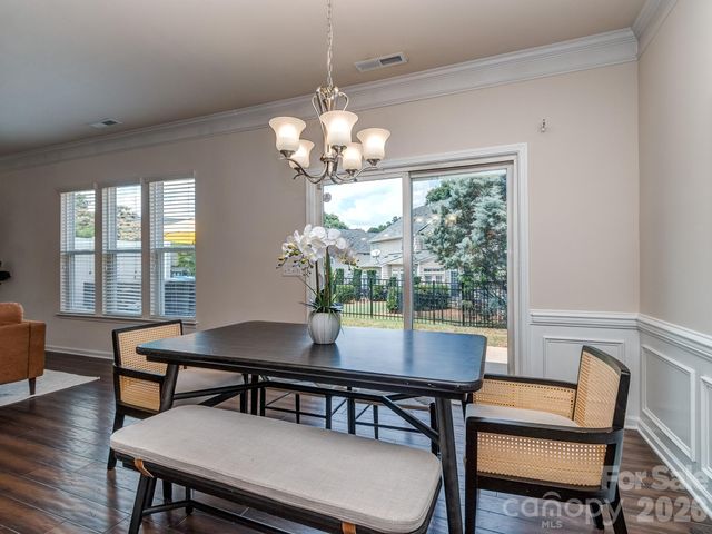 4354 Park South Station Boulevard, Charlotte, NC 28210