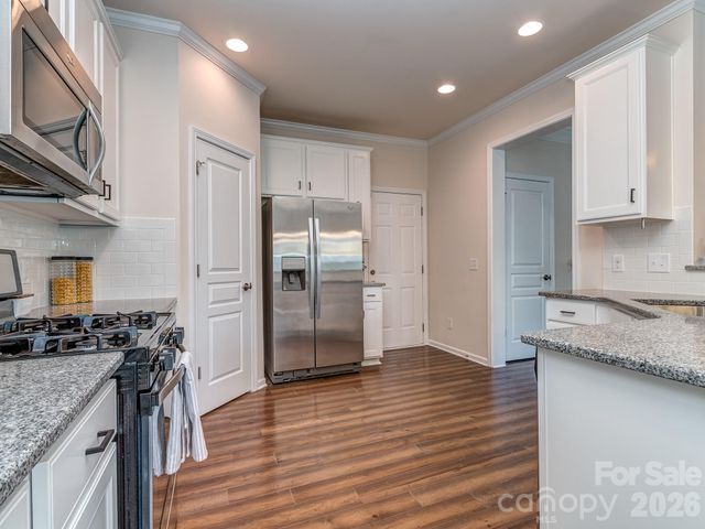 4354 Park South Station Boulevard, Charlotte, NC 28210