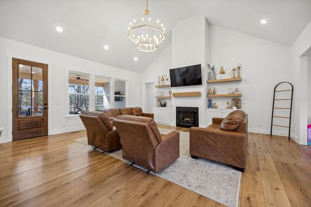 238 Keswick Drive, Chatsworth, GA 30705