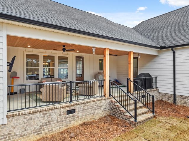 238 Keswick Drive, Chatsworth, GA 30705