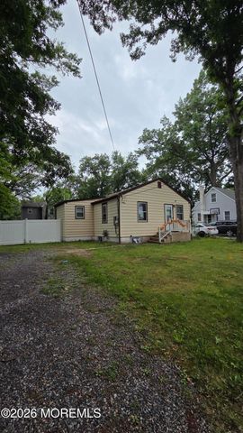 61 Cooney Avenue, Hamilton, NJ 08619