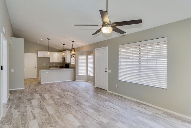 5237 W JUPITER Way N, Chandler, AZ 85226