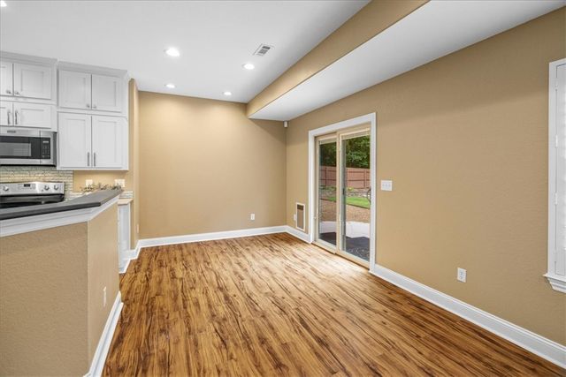50 Kent Drive, Bella Vista, AR 72714