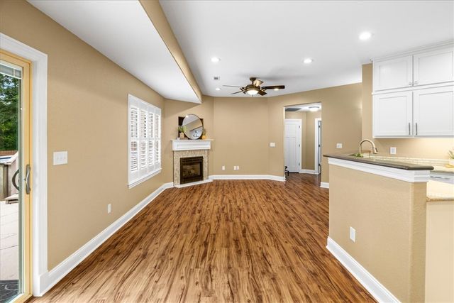 50 Kent Drive, Bella Vista, AR 72714