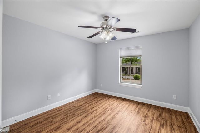 50 Kent Drive, Bella Vista, AR 72714