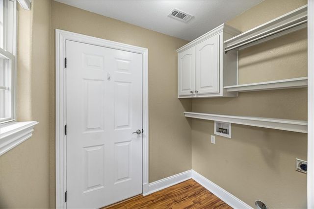50 Kent Drive, Bella Vista, AR 72714