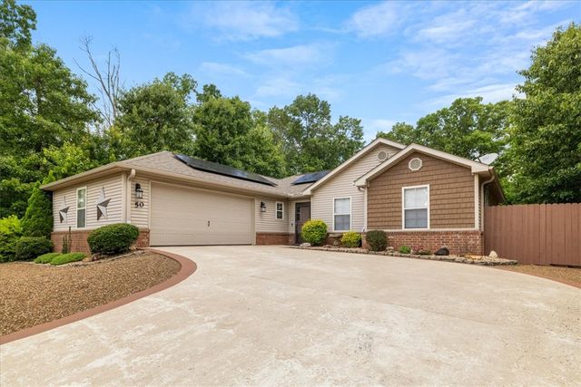 50 Kent Drive, Bella Vista, AR 72714