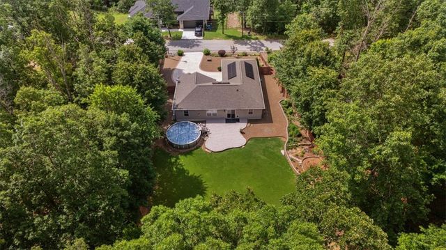 50 Kent Drive, Bella Vista, AR 72714