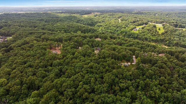 50 Kent Drive, Bella Vista, AR 72714