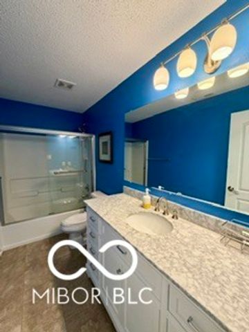 417 Legacy Boulevard, Greenwood, IN 46143