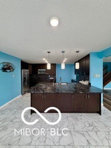 417 Legacy Boulevard, Greenwood, IN 46143
