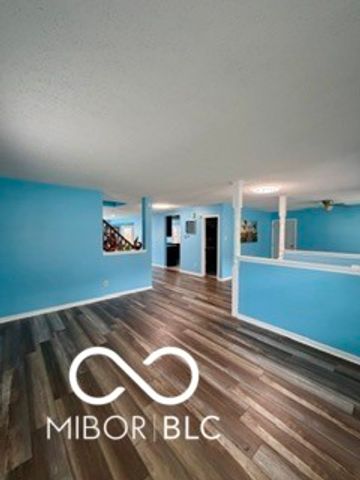 417 Legacy Boulevard, Greenwood, IN 46143