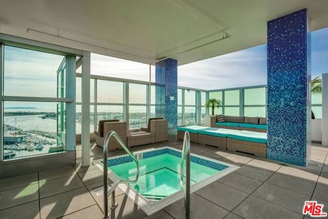 13700 Marina Pointe Drive 1526, Venice, CA 90292