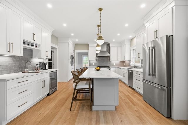 4 Whitcomb Street, Natick, MA 01760