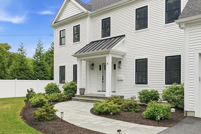 4 Whitcomb Street, Natick, MA 01760