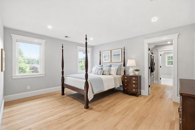 4 Whitcomb Street, Natick, MA 01760