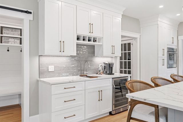 4 Whitcomb Street, Natick, MA 01760