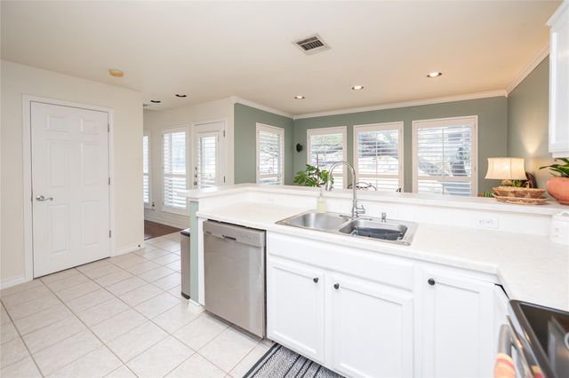 5402 Beacon DR A, Austin, TX 78734