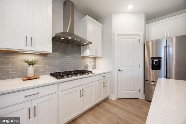 1038 ARTHUR DR, Souderton, PA 18964