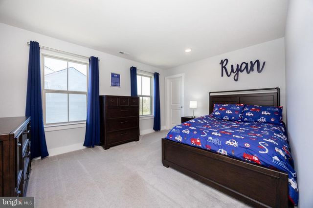 1038 ARTHUR DR, Souderton, PA 18964
