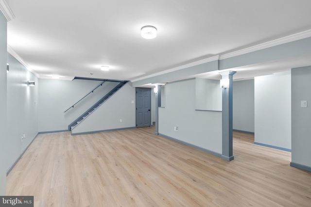 8 BASTILLE LOOP, Newark, DE 19702