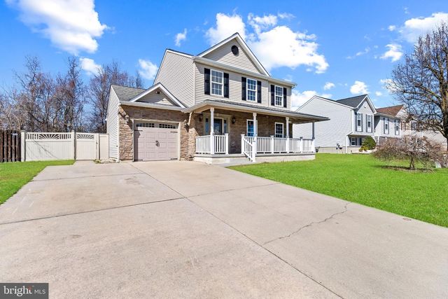 8 BASTILLE LOOP, Newark, DE 19702