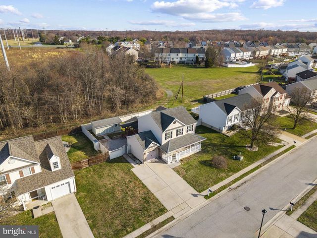 8 BASTILLE LOOP, Newark, DE 19702