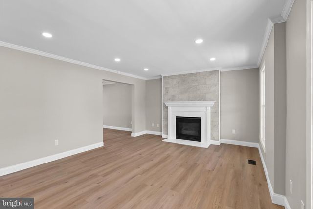 8 BASTILLE LOOP, Newark, DE 19702