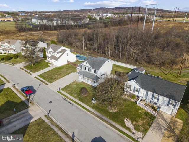 8 BASTILLE LOOP, Newark, DE 19702