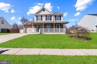 8 BASTILLE LOOP, Newark, DE 19702