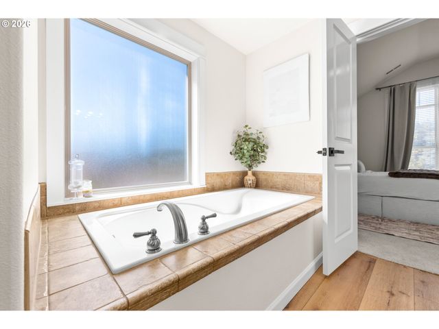 14434 Sw CHARDONNAY Ave, Portland, OR 97224