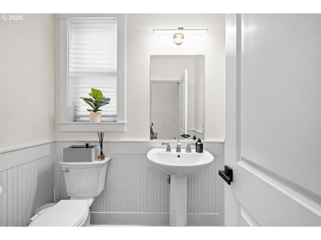 14434 Sw CHARDONNAY Ave, Portland, OR 97224