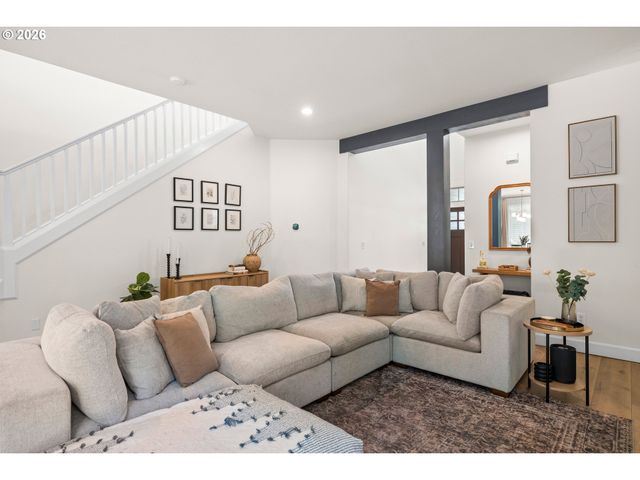 14434 Sw CHARDONNAY Ave, Portland, OR 97224