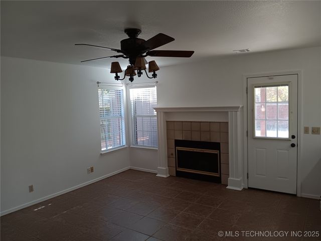 3843 W Galveston Place, Broken Arrow, OK 74012