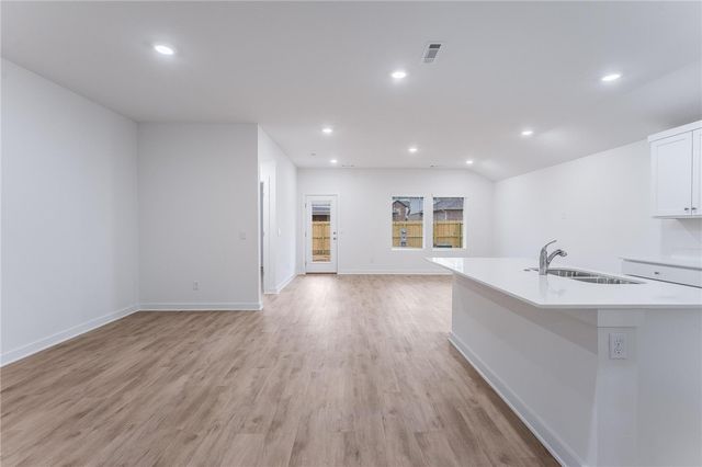 4611 W Barhem Drive, Fayetteville, AR 72704