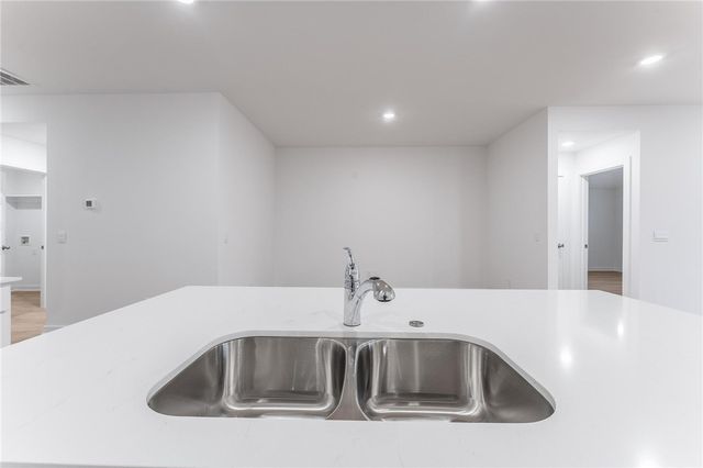 4611 W Barhem Drive, Fayetteville, AR 72704