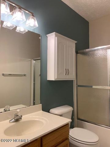 85 Sawmill Road W, Pinehurst, NC 28374