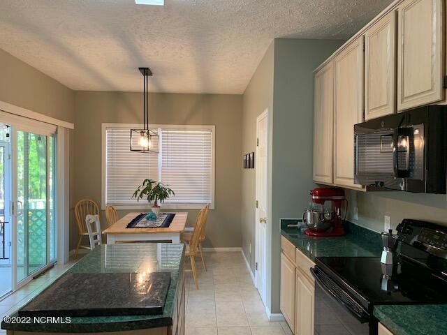85 Sawmill Road W, Pinehurst, NC 28374