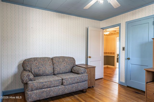 908 Jefferson Street, Hamlet, NC 28345