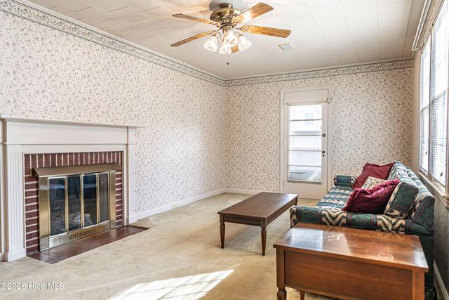 908 Jefferson Street, Hamlet, NC 28345