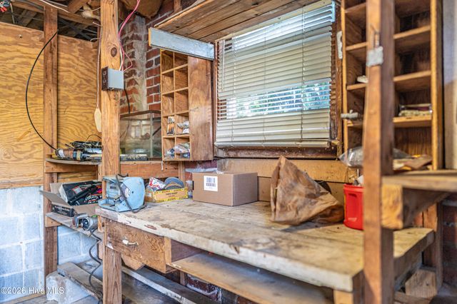 908 Jefferson Street, Hamlet, NC 28345